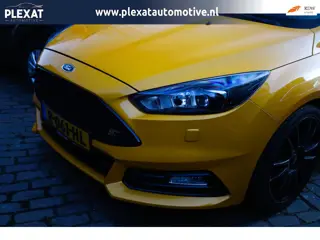Ford Focus 2.0 ST-3 | Maxton | Sony Sound | Schuif-Kanteldak | Recaro Stoelen | Xenon | Stoelverwarm