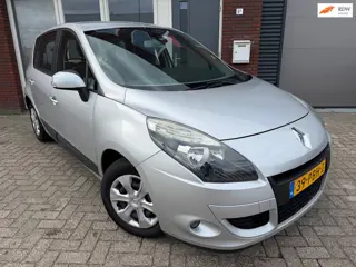 Renault Scénic 1.6 Expression / Navi / Clima / NAP
