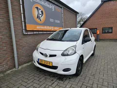 Toyota Aygo 1.0-12V Access (bj 2009)