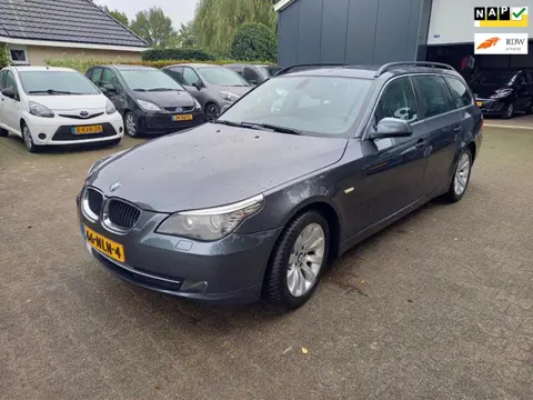 BMW 5-serie Touring 520i automaat Business Line Edition Ibj 2010 clima/navi storing