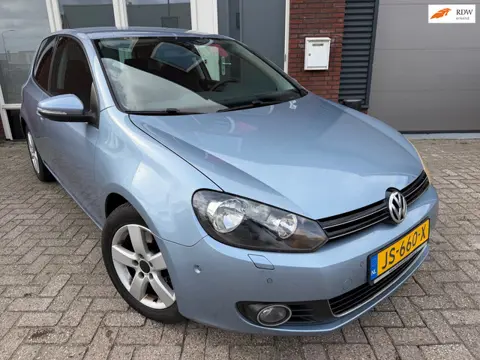 Volkswagen Golf 1.4 TSI Highline / PDC / Park Assist / Stoelverwarming / Airco