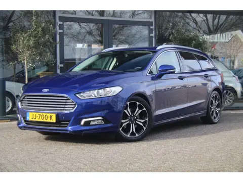 Ford Mondeo Wagon 1.5 TDCi Titanium | Dealer | Trekhaak | Org. NL |