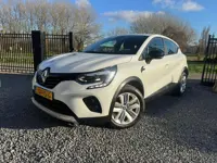 Renault Captur 1.6 E-Tech plug-in hybrid 160 E-Tech / Parkeersensor / Dealer garantie /