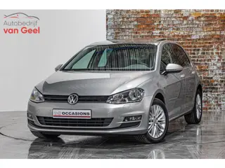 Volkswagen GOLF 1.2 TSI Easyline I Navi I Elektrisch schuif/kantel dak I Rijklaarprijs