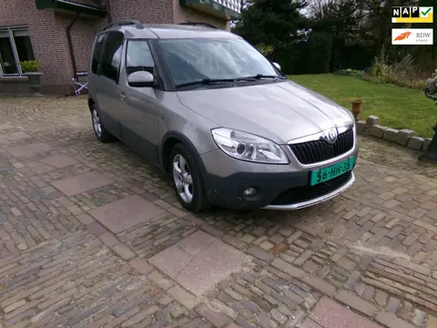 Skoda Roomster 1.2 TSI Tour