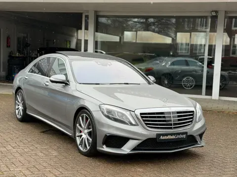Mercedes-Benz S-klasse AMG 63 4Matic Lang| Pano|Burmester|Softclose|Carbon|Dealer onderhouden|Luchtv