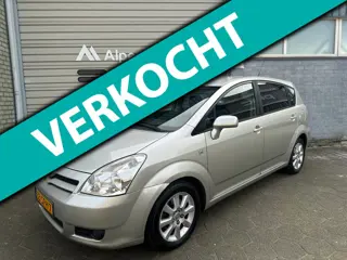 Toyota Verso 1.8 VVT-i Terra 7p. Cruise control / Airco / PDC / Trekhaak / APK 03-2027