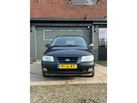 Hyundai Matrix 1.8i GLS