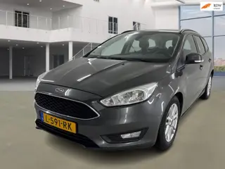 Ford Focus Wagon 1.0 Titanium Edition