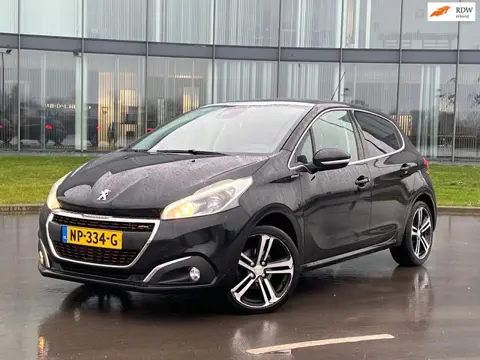 Peugeot 208 1.2 PureTech GT-LINE LED PANO FULL OPTION