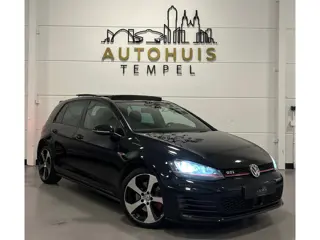 Volkswagen Golf 2.0 TSI GTI Pano Stoelverw Pdc Cruise Climate Led Start/Stop Leder/Stof Isofix