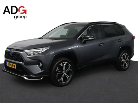 Toyota RAV4 2.5 Plug-in Hybrid AWD Bi-Tone Plus | 1500KG Trekgewicht | Luxe uitvoering | 360 camera 