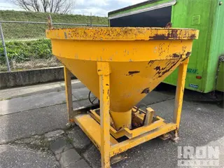 Aggregate Hopper
