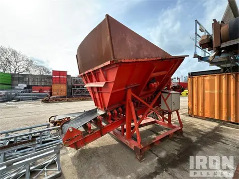 Aggregate Hopper