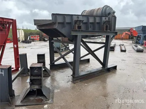 Vibrating Aggregate Feeder