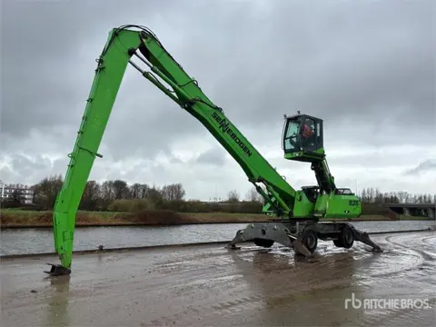 Sennebogen 835 (bj 2008)