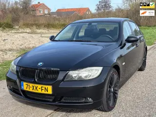 BMW 3-serie 318i Business Line ECC Audio-CD/Navigatie Electric pakket PDC LMV 19" ESP ABS Cruisecont