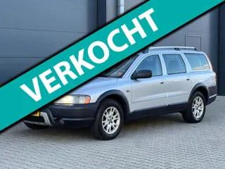 Volvo XC70 2.5 T Momentum Automaat ( schade )