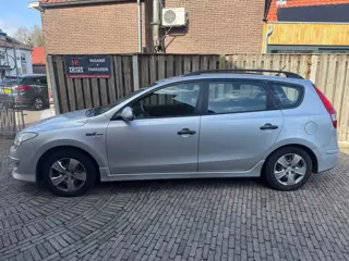 Hyundai I30 CW 1.4i Blue Dynamic Business
