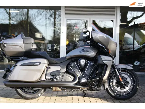 Indian Tour Roadmaster Powerplus Dark Horse with 112 Package ,Nieuw!