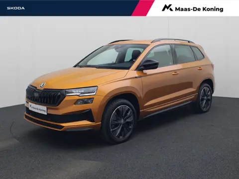 Skoda Karoq 1.5TSI/150PK ACT Sportline DSG · Navigatie · Trekhaak · Apple/Android Car Play · Camera 