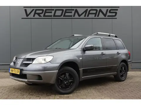 Mitsubishi Outlander Sport 2.0 Invite+