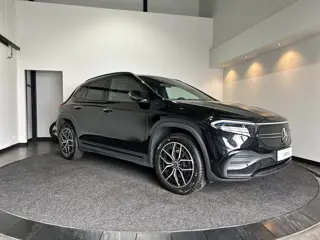 Mercedes-Benz EQA 250 AMG Line 67 kWh | Panorama schuif/kanteldak | Stoelverwarming | Camera 360 | N