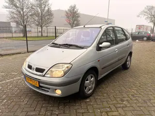 Renault Scénic 1.8-16V Airco APK 04-2027