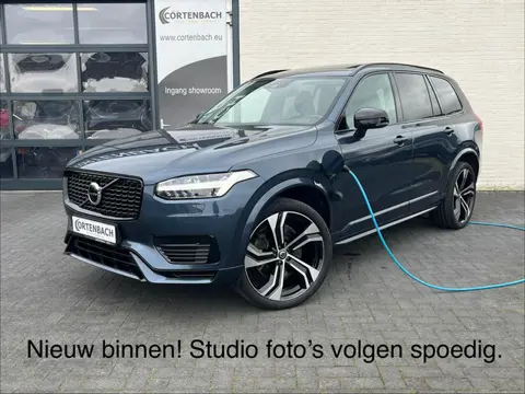 Volvo XC90 2.0 T8 Recharge AWD R-design | Zwenkbare trekhaak | Panorama dak | Adaptieve cruise | Har