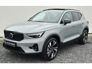 Volvo XC40 2.0 B3 Ultra Dark Panorama Dak - MY 2026 - 20” Wielen -  Lighting pack –  Lounge-pakket -