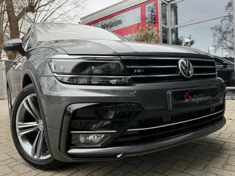 Volkswagen Tiguan 1.5 TSI ACT *!* R-LINE *!* PANODAK/ CAMERA/ VIRTUAL/ RADAR/ 19 INCH/ LED *!*
