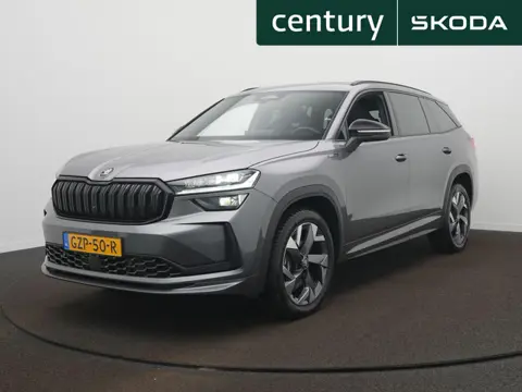 Skoda Kodiaq 1.5 TSI MHEV Sportline Business 7p Trekhaak - Panoramadak - Navigatie - Camera
