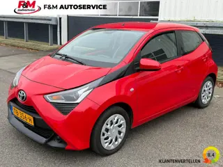Toyota Aygo 1.0 VVT-i x-play Carplay, Camera, Airco