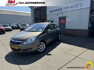 Opel Corsa 1.4-16V Cosmo