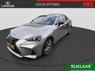 Lexus IS 300h Hybrid Sport Edition, 17", dealer onderhouden