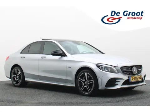 Mercedes-Benz C-Klasse 300 e 4MATIC AMG Line Panoramadak, Burmester, Memory, 360° Camera, Apple Carp