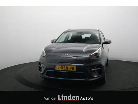 Kia e-Niro DynamicLine 64 kWh SOH 96,8% | Warmtepomp | Camera | Navigatie