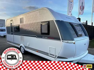 Hobby De Luxe Edition 560 KMFE met mover