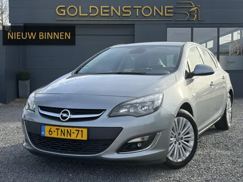 Opel Astra 1.4 Turbo Design Edition Navi,Camera,Dealer Onderhouden,Clima,Cruise,Halfleder,6 Bak,Lm v