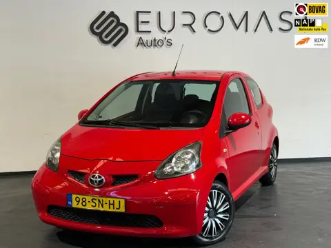 Toyota Aygo 1.0-12V + Carplay Airco Elektrische Ramen Nieuwe Apk