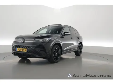 Volkswagen Tiguan 1.5 eHybrid R-Line Black Style 272pk | Pano | HUD | 360cam | Massage | Elek. Trekh