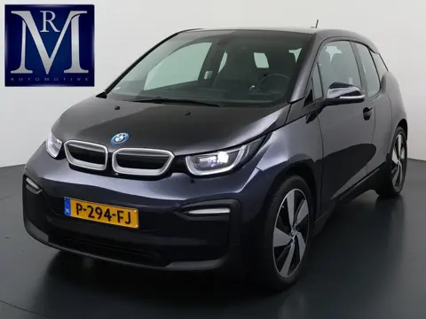 BMW i3 Basis 120Ah 42 kWh VAN € 22.900,- VOOR € 20.440,- UW LENTEVOORDEEL: € 2.460,-! | SOH 100% | 3