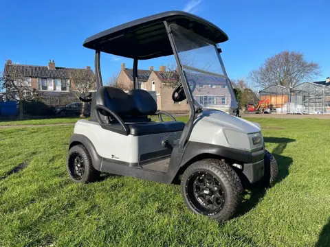 Clubcar Tempo Grey de luxe met nieuwe LM velgen (bj 2019)