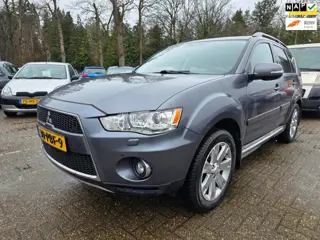 Mitsubishi Outlander 2.4 Instyle 7-PERSOONS airco