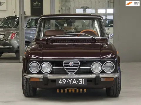 Alfa Romeo Giulia 2.0 Super Faggio - Cognac leder