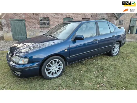 Nissan Primera 2.0 SLX Drive AIRCO