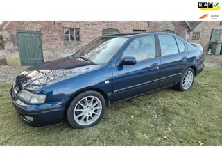 Nissan Primera 2.0 SLX Drive AIRCO