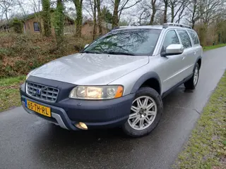 Volvo XC70 2.5 T Momentum |AUTOMAAT + CRUISE|