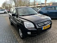 Kia Sportage 2.0 CVVT M-bition