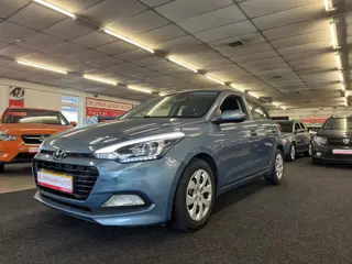 Hyundai I20 1.0 T-GDI Comfort. 1e eigenaar, lichte parkeerschade, vaste prijs!